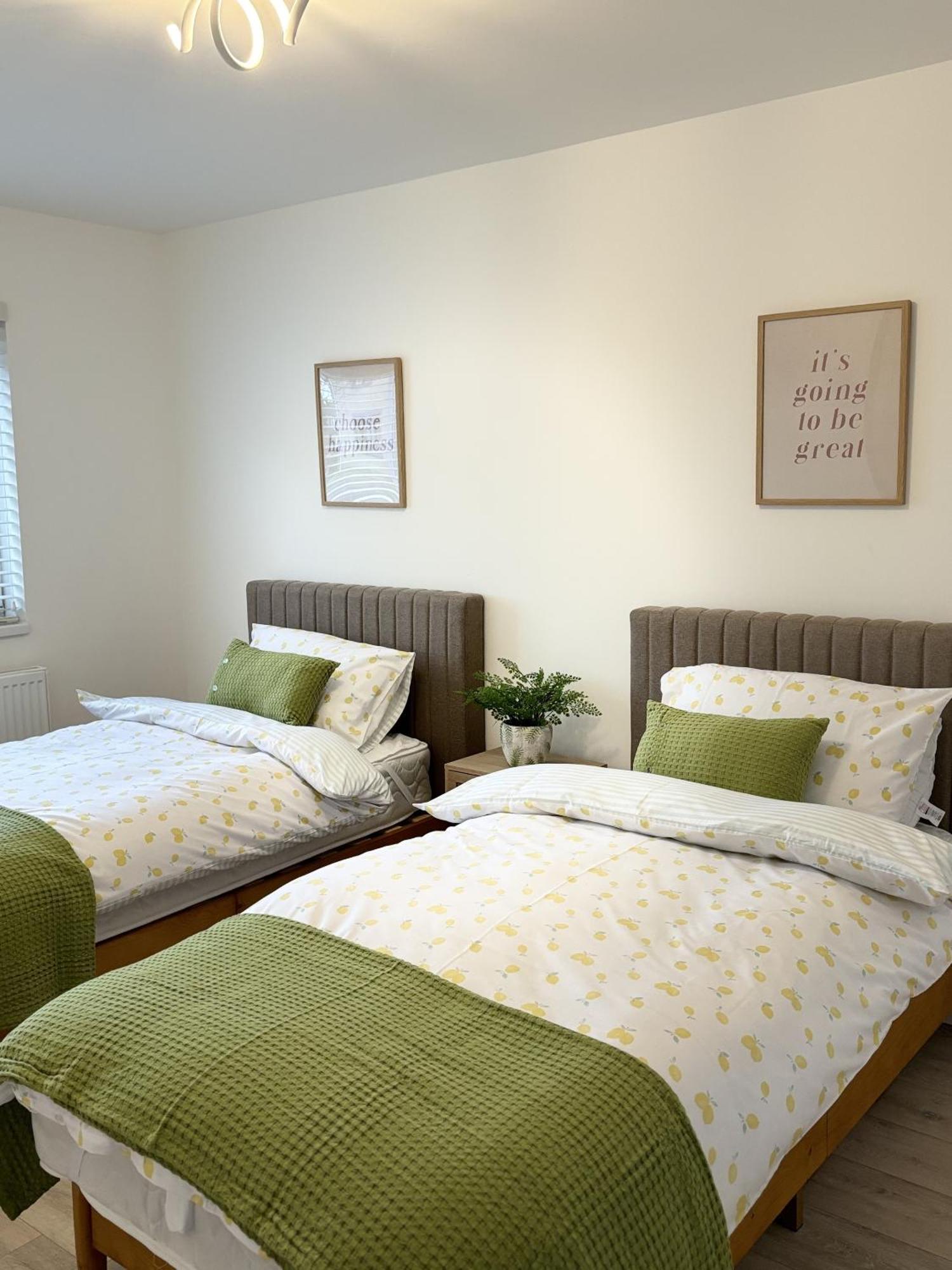 23 Coastal Comfort Millom Exterior foto